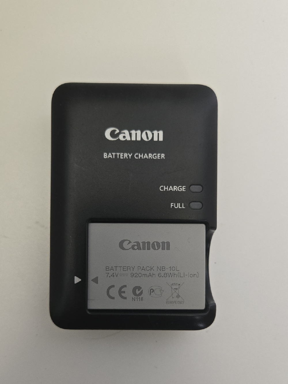 Canon Battey Charger (CB-2LC) & Battery (NB-10L)
